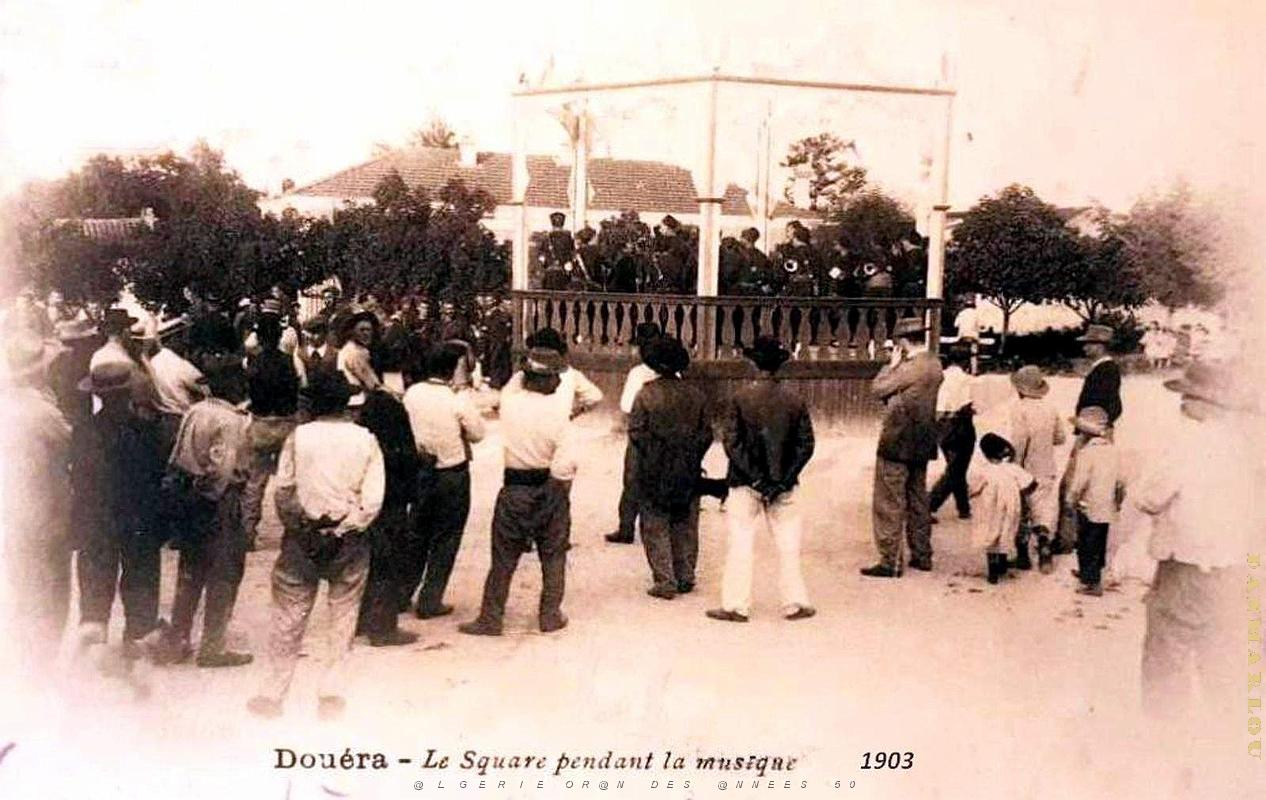 Douera - Square pendant la Musique - 1903.jpg